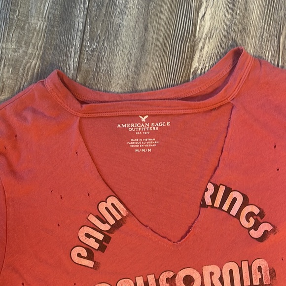 American Eagle Tshirt - Picture 3 of 3